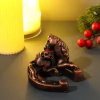 Фигура "Жеребенок на подкове" 8х8х6,5 см, бронза