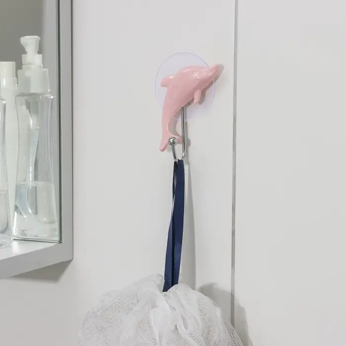 Крючок на вакуумной присоске «Дельфин», цвет МИКC