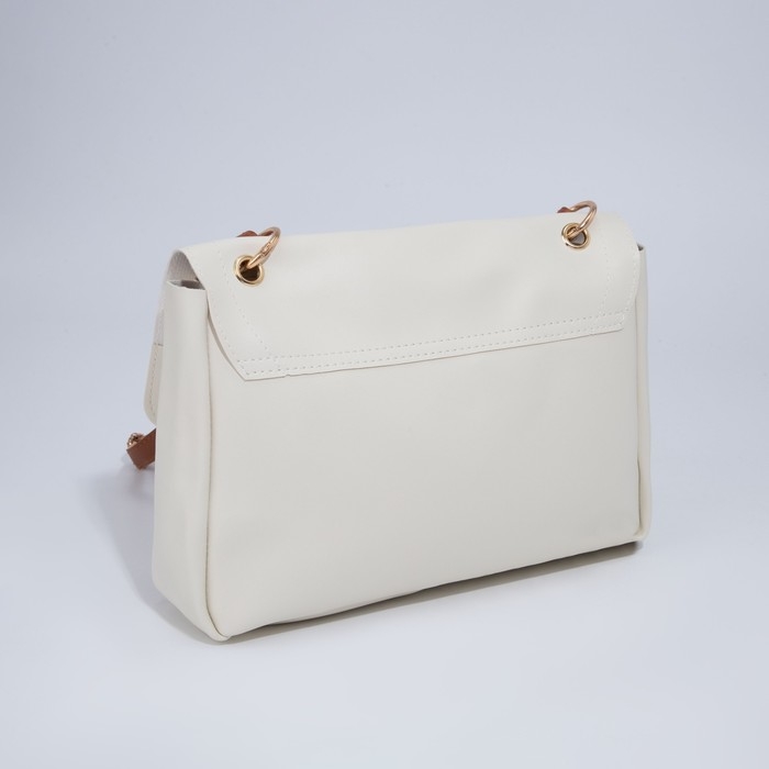 Сумка-мессенджер на клапане, цвет белый Сумка-мессенджер на клапане, цвет белый