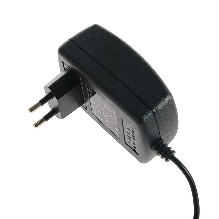 Лампа для гель-лака Luazon LUF-22, LED, 48 Вт, 21 диод, таймер 30/60/99 с, 220 В, красная Лампа для гель-лака Luazon LUF-22, LED, 48 Вт, 21 диод, таймер 30/60/99 с, 220 В, красная