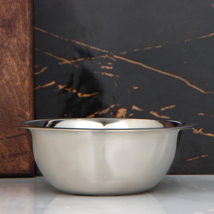 Миска из нержавеющей стали, 1 л, d=18 см Миска из нержавеющей стали, 1 л, d=18 см