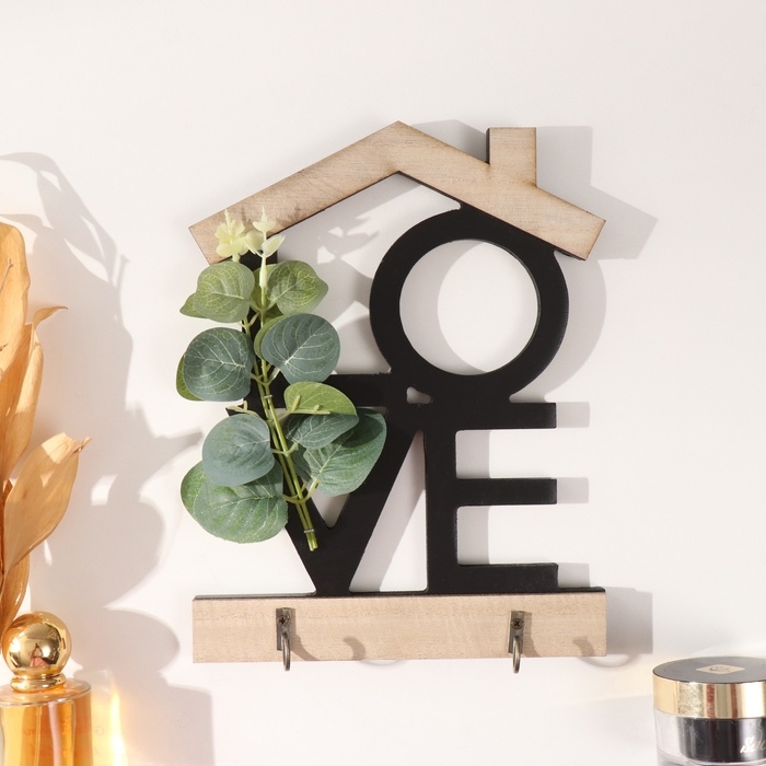 Крючки декоративные дерево Крючки декоративные дерево "Любовь. Домик" 18,3х23,8 см