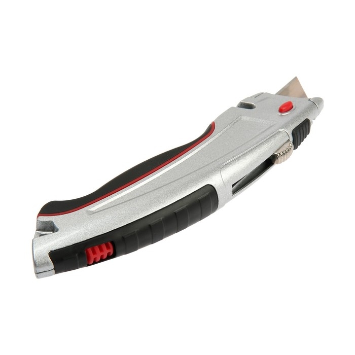 Нож трапециевидный ТУНДРА, металлический корпус, усиленный, обрезиненный, автовозврат, 19 мм   94596 Нож трапециевидный ТУНДРА, металлический корпус, усиленный, обрезиненный, автовозврат, 19 мм   94596