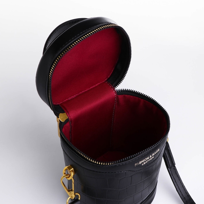 Кросс-боди на молнии, цвет чёрный Кросс-боди на молнии, цвет чёрный