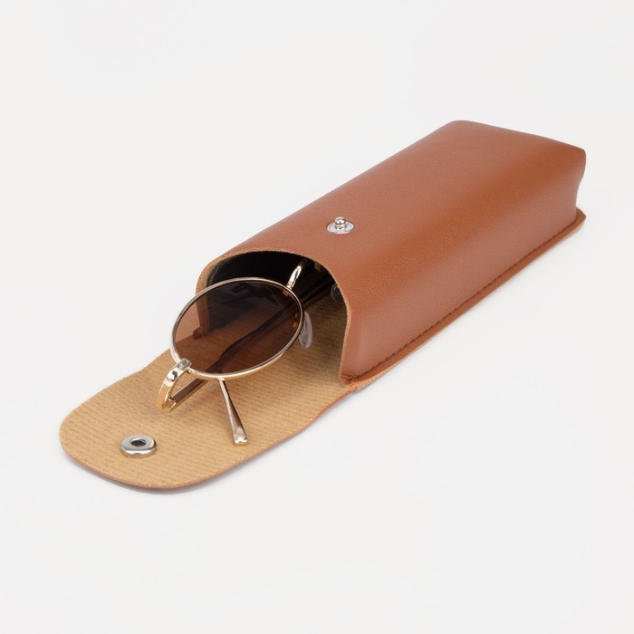 Футляр для очков на кнопке, длина 16 см, цвет коричневый Футляр для очков на кнопке, длина 16 см, цвет коричневый