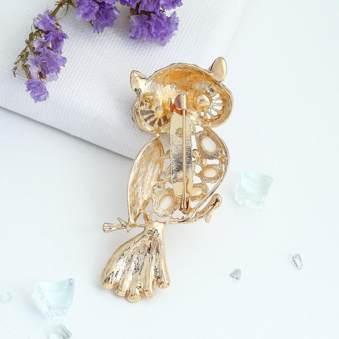 Брошь &laquo;Сова&raquo;, цвет белый в золоте