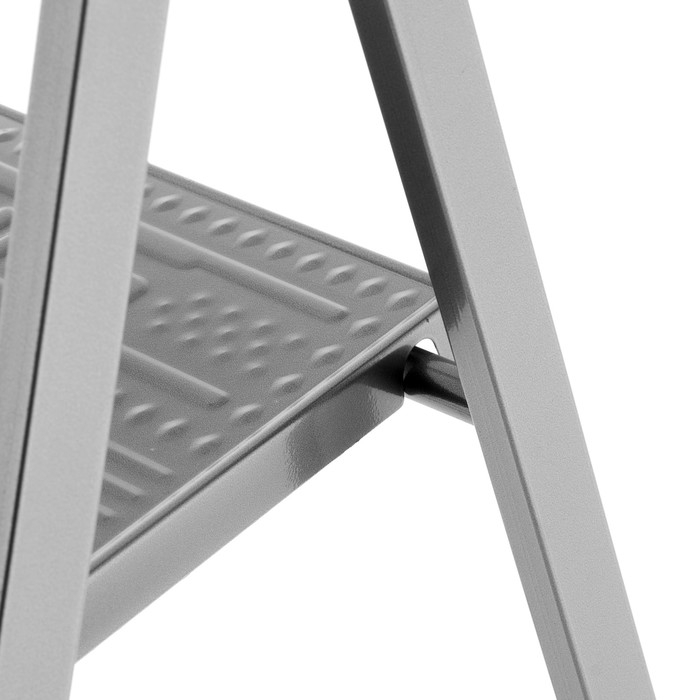 Стремянка Nika СП4, высота до рабочей площадки 845 мм , 4 ступени Стремянка Nika СП4, высота до рабочей площадки 845 мм , 4 ступени