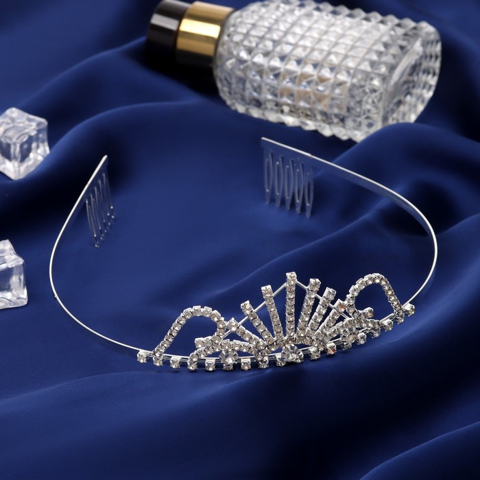 Диадема для волос Диадема для волос "Россыпь" лучики, h-3,5 см, серебро