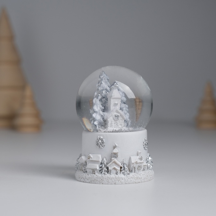 Сувенир полистоун водяной шар свет Сувенир полистоун водяной шар свет "Белоснежный ангел-музыкант" МИКС 4,5х4,5х6,5 см