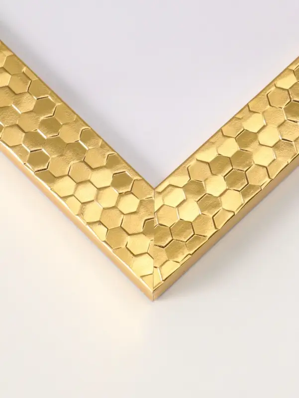 Фоторамка для фото 30&times;40 см &laquo;МИРАМ&raquo;, пластик, золото, (Пластиковый экран)