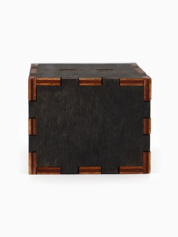 Коробка подарочная деревянная &laquo;Пуля&raquo; 4&times;5&times;6 см