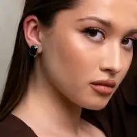 Серьги клипсы для ушей QF &laquo;Винтаж&raquo;, чёрная в чернёном серебре