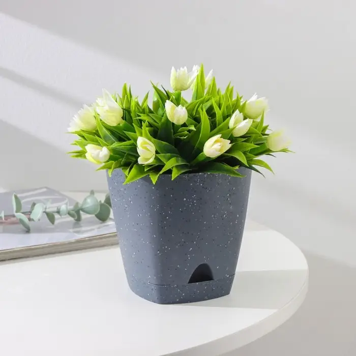 Горшок для цветов с прикорневым поливом «Amsterdam», 1,35 л, d=14 см, темный камень Горшок для цветов с прикорневым поливом «Amsterdam», 1,35 л, d=14 см, темный камень