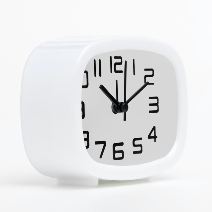 Будильник, дискретный ход, 10 х 8 х 4 см, белый Будильник, дискретный ход, 10 х 8 х 4 см, белый