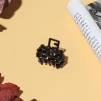 Крабик для волос &laquo;Мелани&raquo;, бантик, 2.5 см, чёрный