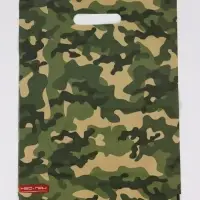 Пакет "Камуфляж , полиэтиленовый с вырубной ручкой 30х40 см, 60 мкм Пакет "Камуфляж , полиэтиленовый с вырубной ручкой 30х40 см, 60 мкм