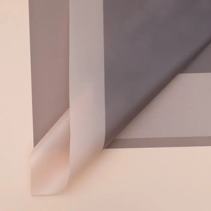 Пленка матовая, для цветов и декора, серая, лотос, 58×58 см Пленка матовая, для цветов и декора, серая, лотос, 58×58 см