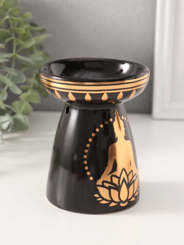Аромалампа керамика "Будда и лотос" чёрная с золотом 9,3х9,3х11,8 см
