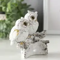 Сувенир полистоун "Белые филины на коряге" 5х9х8,5 см Сувенир полистоун "Белые филины на коряге" 5х9х8,5 см