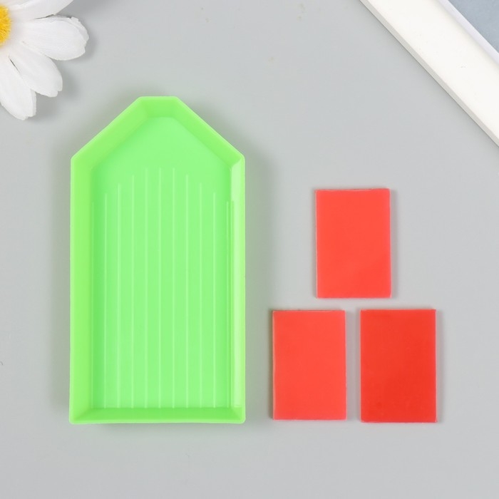 Набор для творчества Набор для творчества "Золотой" набор 24 вида, инструмент, пинцет, подставка, мат 2,5х12х18см 74595