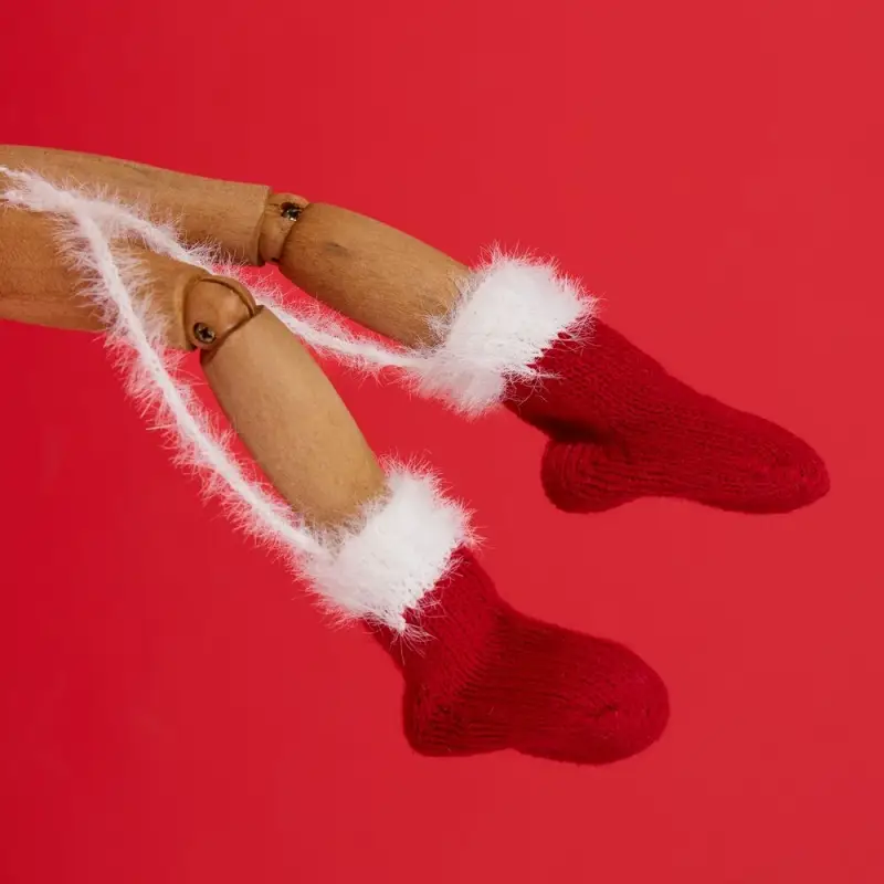 Подвеска на елку «Вьюшка», носочки, красная Подвеска на елку «Вьюшка», носочки, красная