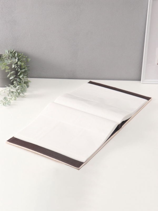 Фотоальбом на 500 фото 10х15 см Фотоальбом на 500 фото 10х15 см "Вязаный узор" кожзам, белый, в коробке 5,5х32,5х34 см