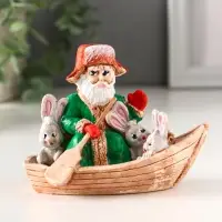 Фигура "Дед Мазай" 9х11х7 см Фигура "Дед Мазай" 9х11х7 см