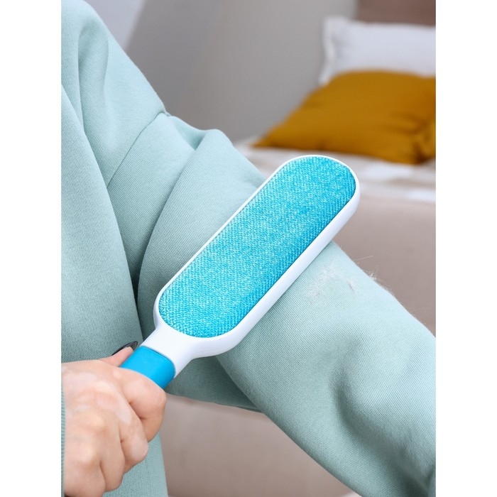 Щётка для удаления шерсти и волос с одежды и мебели с ручкой Доляна, 33×7,5×5 см, цвет синий Щётка для удаления шерсти и волос с одежды и мебели с ручкой Доляна, 33×7,5×5 см, цвет синий