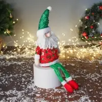 Игрушка мягкая &laquo;Дед Мороз в сияющем костюме с длинными ножками&raquo; 42&times;19 см, красно-зелёный