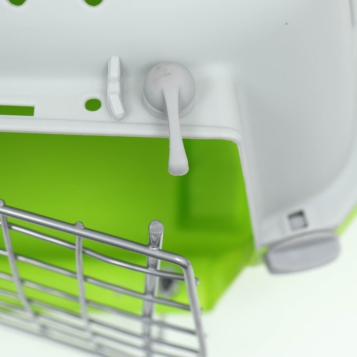 Переноска для животных пластиковая 47 х 30 х 35 см, вес до 9 кг, зелёная Переноска для животных пластиковая 47 х 30 х 35 см, вес до 9 кг, зелёная