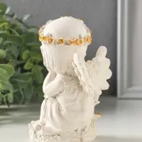 Фигурка гипс &laquo;Ангел в цветах&raquo;, 13&times;8 см, белая