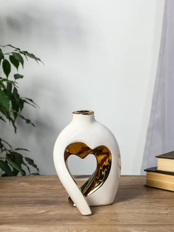 Ваза керамика настольная Ваза керамика настольная "Лари" (набор 2 шт) h=26х23, d=4 см, белый