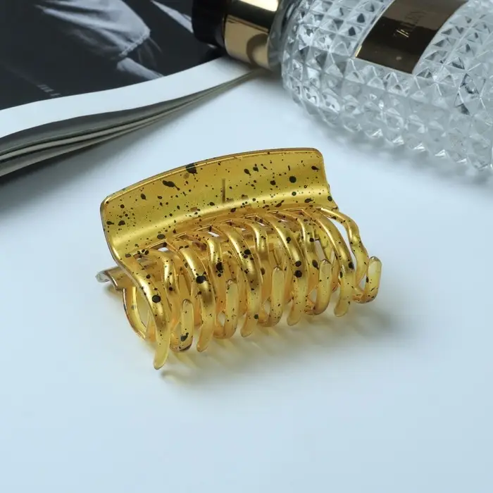 Крабик для волос «Пелагея», прямой зубья, 6.5 см, МИКС Крабик для волос «Пелагея», прямой зубья, 6.5 см, МИКС