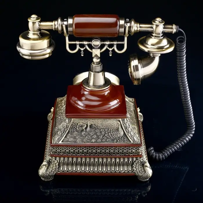Ретро-телефон &laquo;Алецио&raquo;, громкая связь, 24&times;19 см