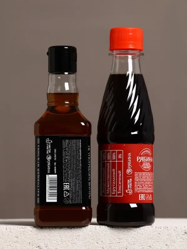 Подарочный набор косметики &laquo;Крутой&raquo;, гель для душа виски и гель для душа кола, 2&times;250