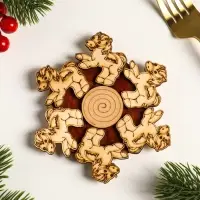 Подставка под горячее Лошадь маленькая, 11см, можжевельник Подставка под горячее Лошадь маленькая, 11см, можжевельник