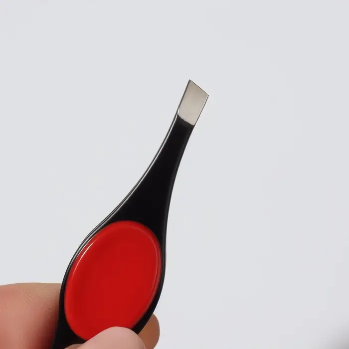 Пинцет скошенный, узкий, с резиновой вставкой, 9.5 см, МИКС