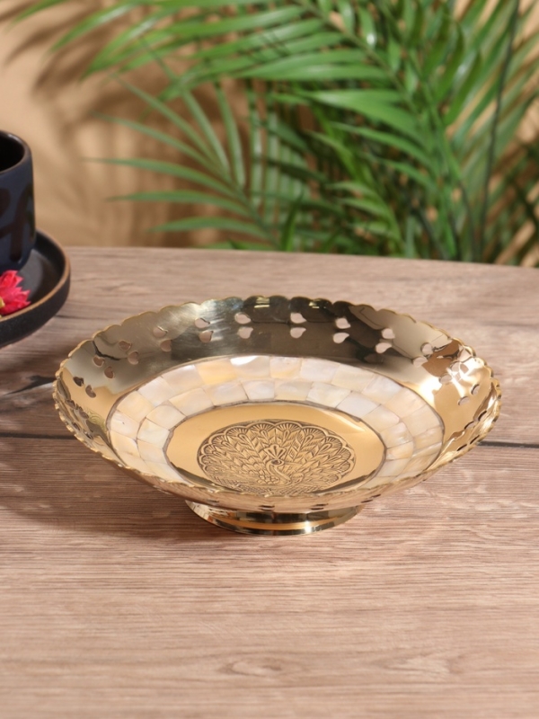 Блюдо сервировочное Блюдо сервировочное "Жар-Птица" латунь с перламутром 19,5х19,5х5,5 см