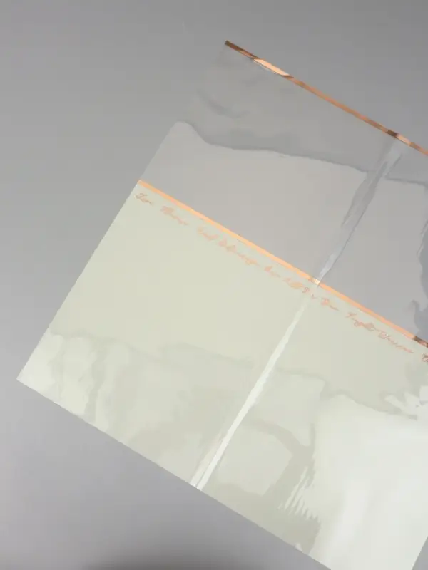 Пленка для цветов, "Полоса с окном", кремовая, 57х57&plusmn;2 см