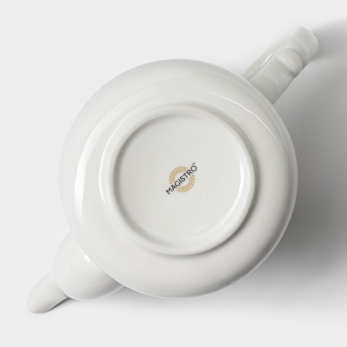 Чайник фарфоровый заварочный Magistro Kingdom, 1 л Чайник фарфоровый заварочный Magistro Kingdom, 1 л