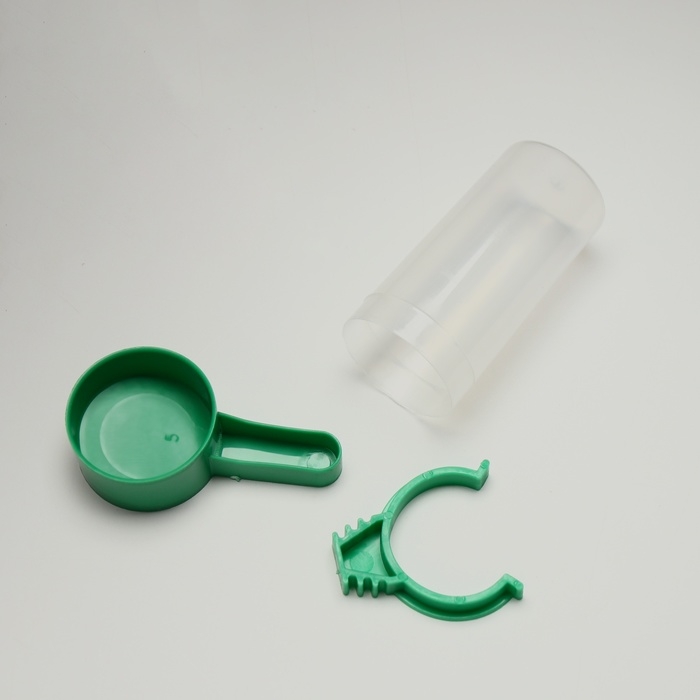 Поилка/кормушка для птиц 3 х 9 см, 60 мл, зелёная Поилка/кормушка для птиц 3 х 9 см, 60 мл, зелёная