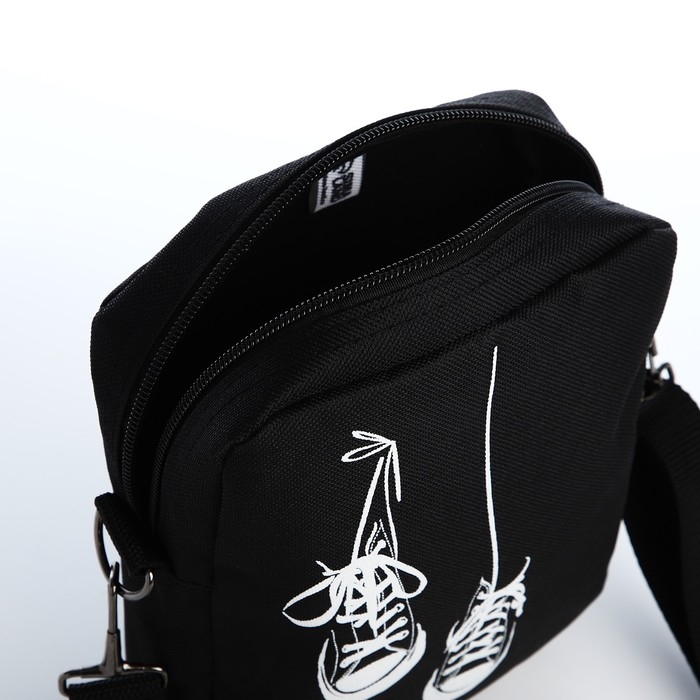 Сумка молодёжная на молнии, цвет чёрный Сумка молодёжная на молнии, цвет чёрный