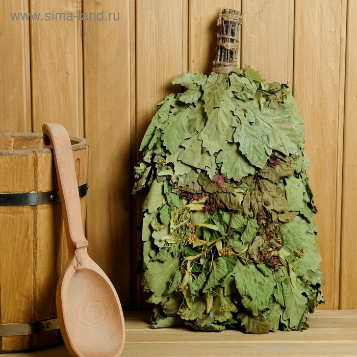 Веник для бани дубовый Веник для бани дубовый "Ароматы леса" с травами, в индивидуальной упаковке