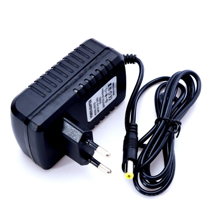 Электромобиль «Ретро», 2 мотора, цвет оранжевый Электромобиль «Ретро», 2 мотора, цвет оранжевый