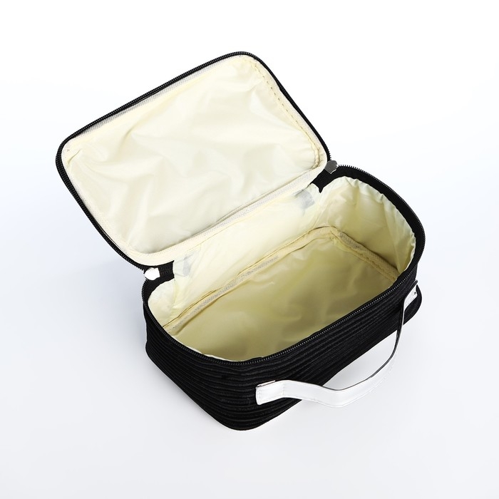 Косметичка на молнии, цвет чёрный