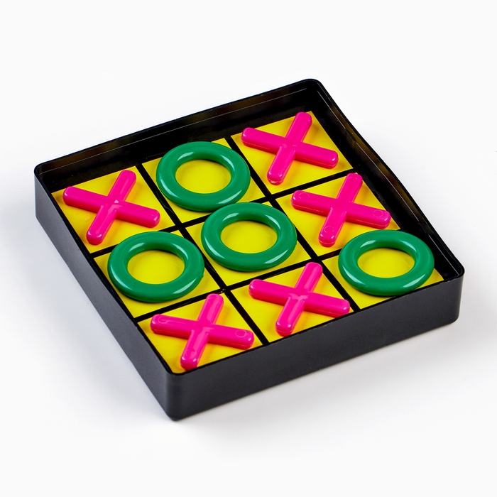 Настольная игра  Настольная игра "Крестики-нолики"