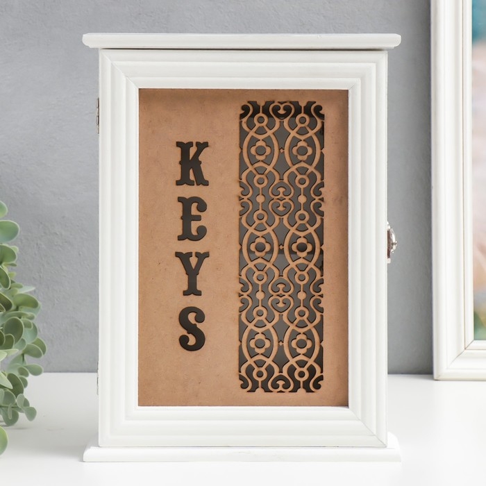 Ключница дерево Ключница дерево "Резные узоры" 6х22х29,5 см