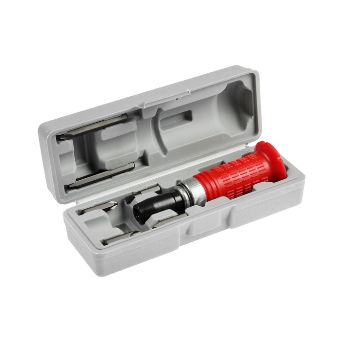 Отвертка ударно-поворотная ТУНДРА 1/2 Отвертка ударно-поворотная ТУНДРА 1/2", с битами 6 шт., обрезиненная рукоятка, кейс