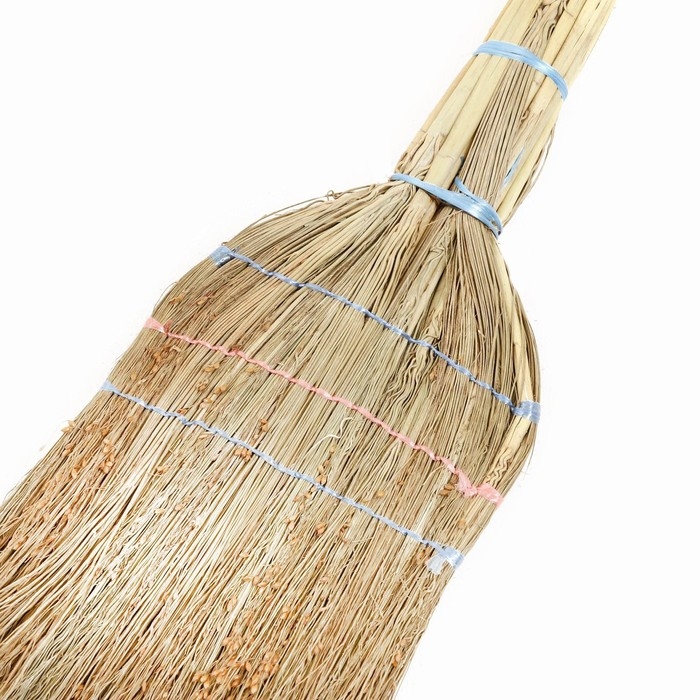 Веник узбекский из сорго СУПЕРЦЕНА 3х-прошивной средний, 81-86 см, (фасовка 50шт.) Веник узбекский из сорго СУПЕРЦЕНА 3х-прошивной средний, 81-86 см, (фасовка 50шт.)