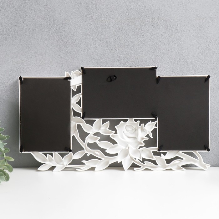 Фоторамка пластик на 3 фото 10х15 см  Фоторамка пластик на 3 фото 10х15 см "Роза в листьях" белая 40х21,5 см